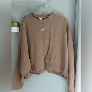 Women’s Oversized Fleeced Crew Sweatshirt